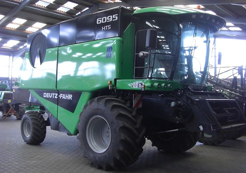 http://www.tractorpool.co.uk/media/3904/1373904/1273075/Deutz-Fahr-6095-HTS-1273075.jpg?height=600&amp;width=800&amp;quality=80