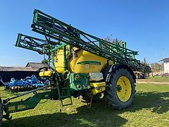 John Deere 740 i