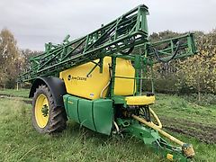 John Deere 740i TRAILED SPRAYER