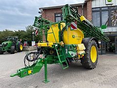 John Deere M740i