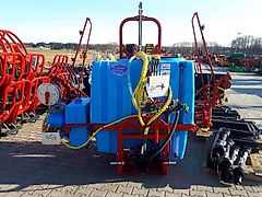 Biardzki Feldspritze/ Sprayer/ Opryskiwacz zawieszany 1000 l / 15 m / Pulverizador suspendido 1000 l /