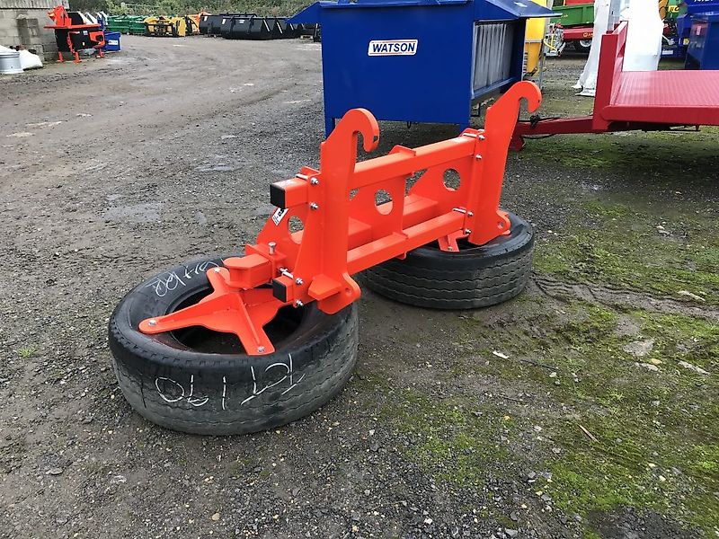 Browns Silage Pusher