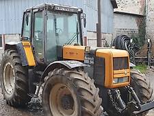 Used Renault 80 14 Sp 4wd Tractor For Sale Tractorpool Co Uk