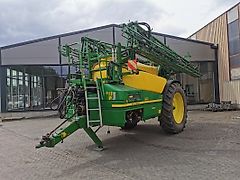 John Deere R962i