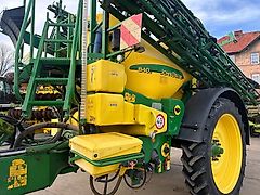 John Deere 840i