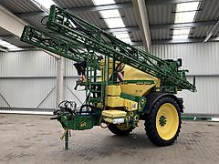 John Deere 840